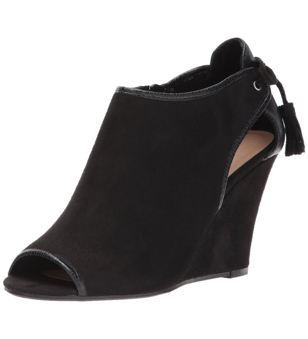 CL Chinese Laundry Brinley Suede Snake