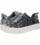 Steve Madden Womens Gnarly Velvet